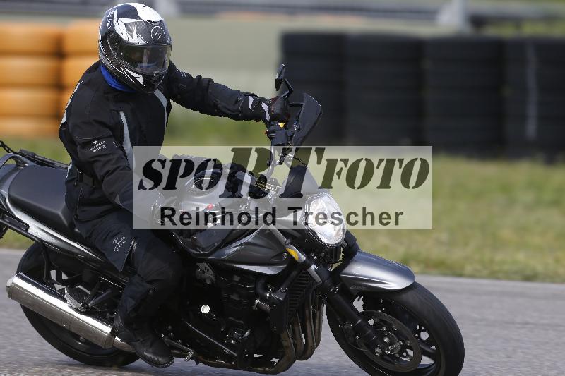 /Archiv-2024/17 01.05.2024 Speer Racing ADR/Schnuppertraining